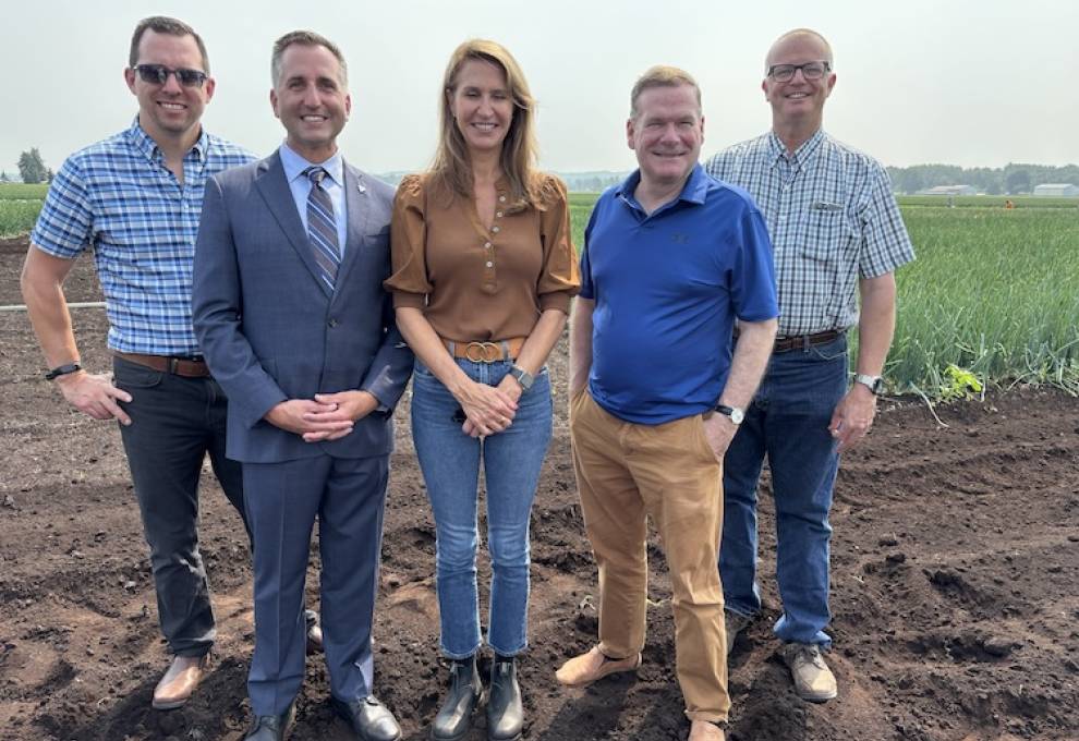 The Ontario Crops Research Station – Bradford hosted several Ontario ministers in August 2025. Pictured here, L-R:  Gordon Stock, Senior Policy Advisor and Government Relations, OFVGA; Hon. Trevor Jones, Ontario Minister of Agriculture and Food, Agribusiness; Hon. Caroline Mulroney, President of Ontario Treasury Board; Hon. Todd McCarthy, Minister of Environment; Jan VanderHout, Chair, Environment and Conservation Committee, OFVGA.  