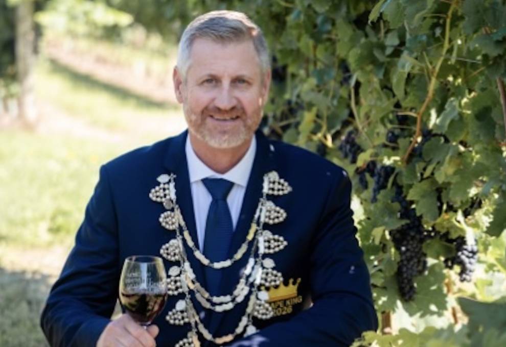 Steve Pohorly, 2026 Grape King. Photo by Megan Muir