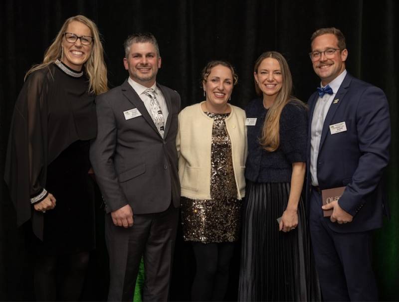 L-R:   Amy Cronin, president, COYF; Ryan and Romy Schill, Wallenstein, Ontario and Virginie Bourque and Pierre Luc Barré, La Ferme Yves Barré Inc, St. Damase, Québec.