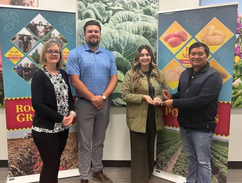 L-R:  Dr. Tracy Shinners-Carnelley, vice president research, quality and sustainability; Derek Kostynuik, director of sales, Peak of the Market; Tasia Papadopoulos, account manager, sales supervisor, Peak of the Market; and Lon Empeno, lead supplier development, Sobeys.
